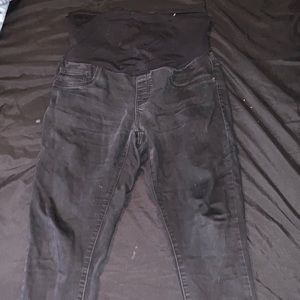 comfortable black maternity jeans